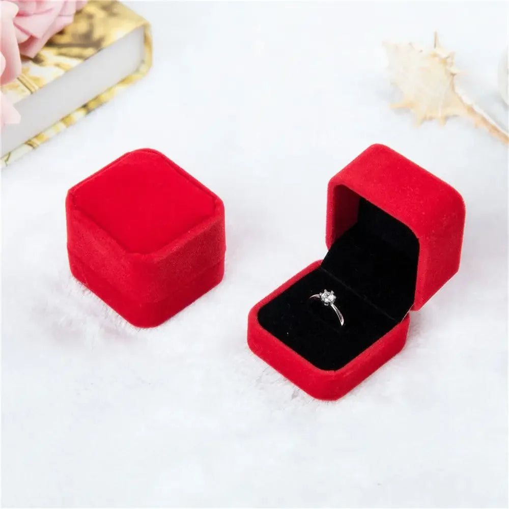 Red Velvet Ring Box – Engagement & Proposal Gift Box