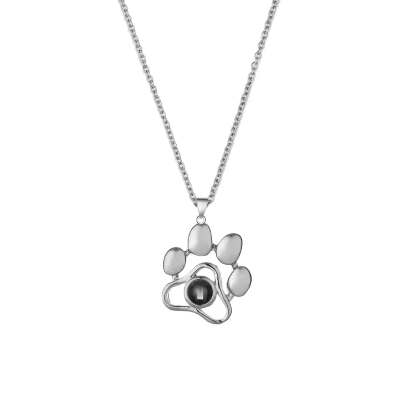 "I Love You" Projection Necklace – 100 Languages Heart Pendant