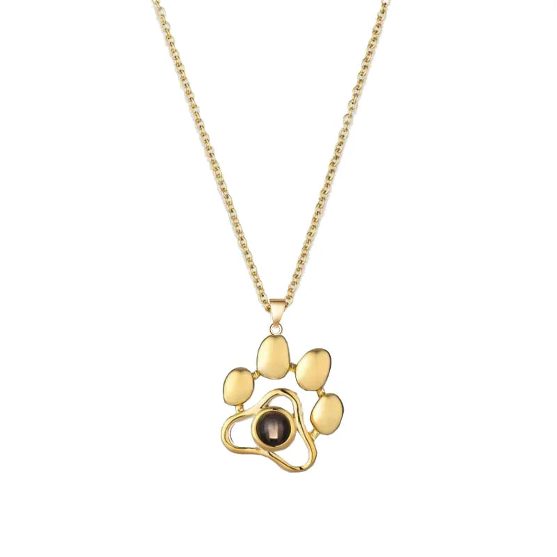 "I Love You" Projection Necklace – 100 Languages Heart Pendant