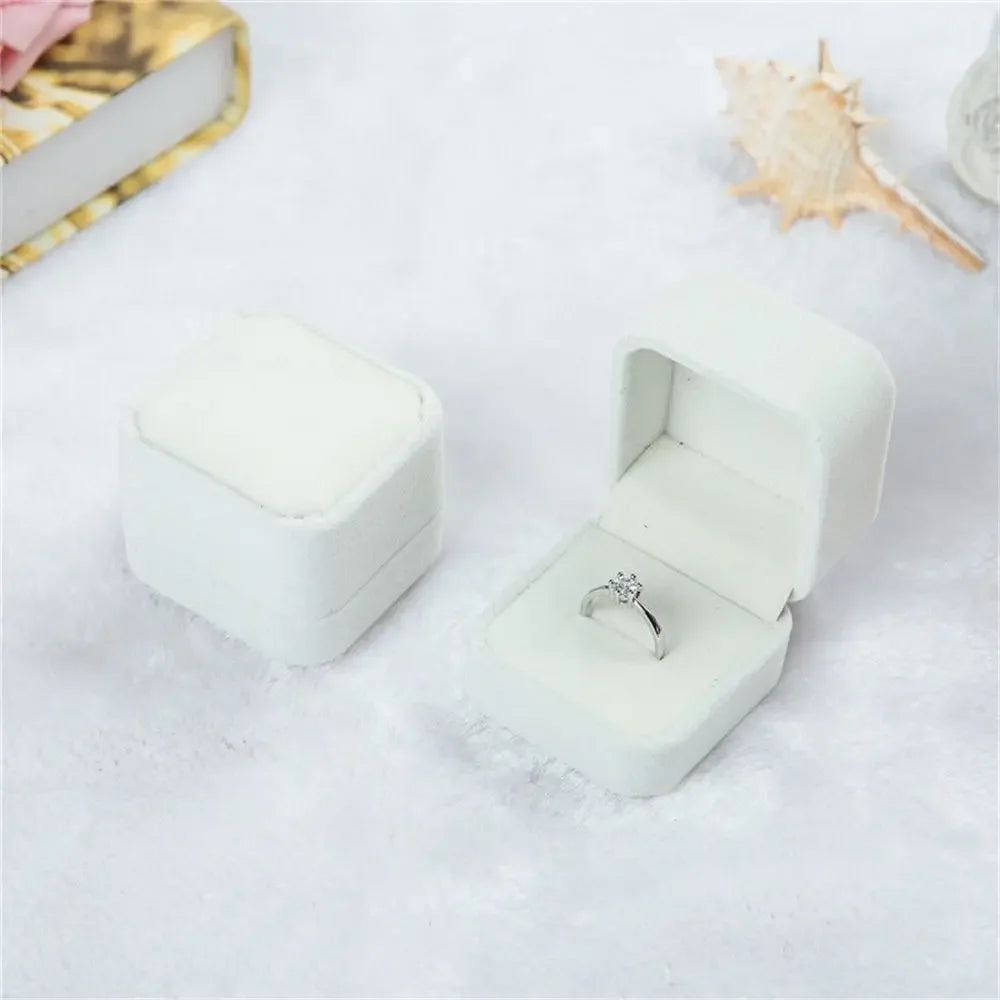 Red Velvet Ring Box – Engagement & Proposal Gift Box