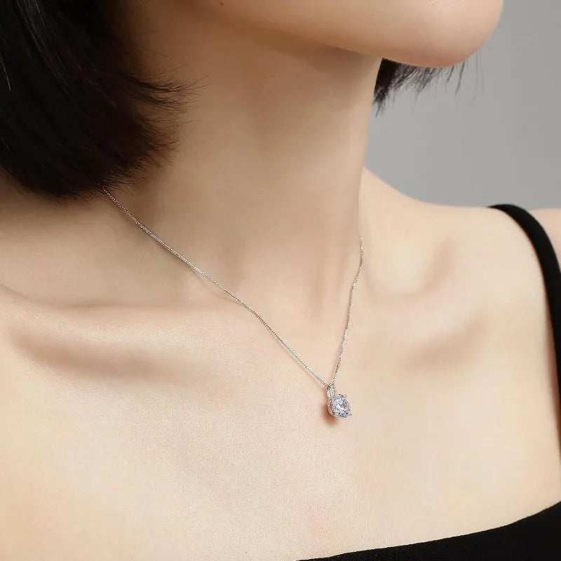 Cubic Zirconia Pendant Necklace for Women – Elegant Gift
