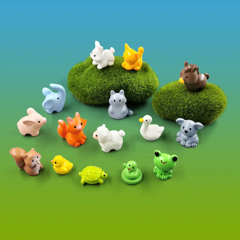 Mini Animal Figurines (20 pcs) – Fairy Garden & Christmas Decor