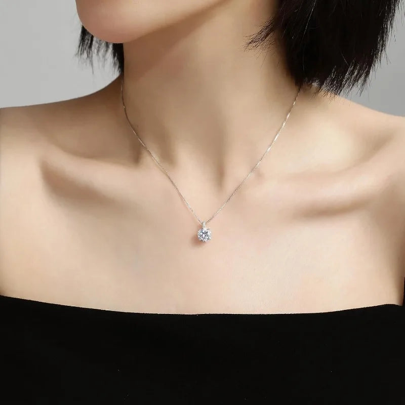Cubic Zirconia Pendant Necklace for Women – Elegant Gift