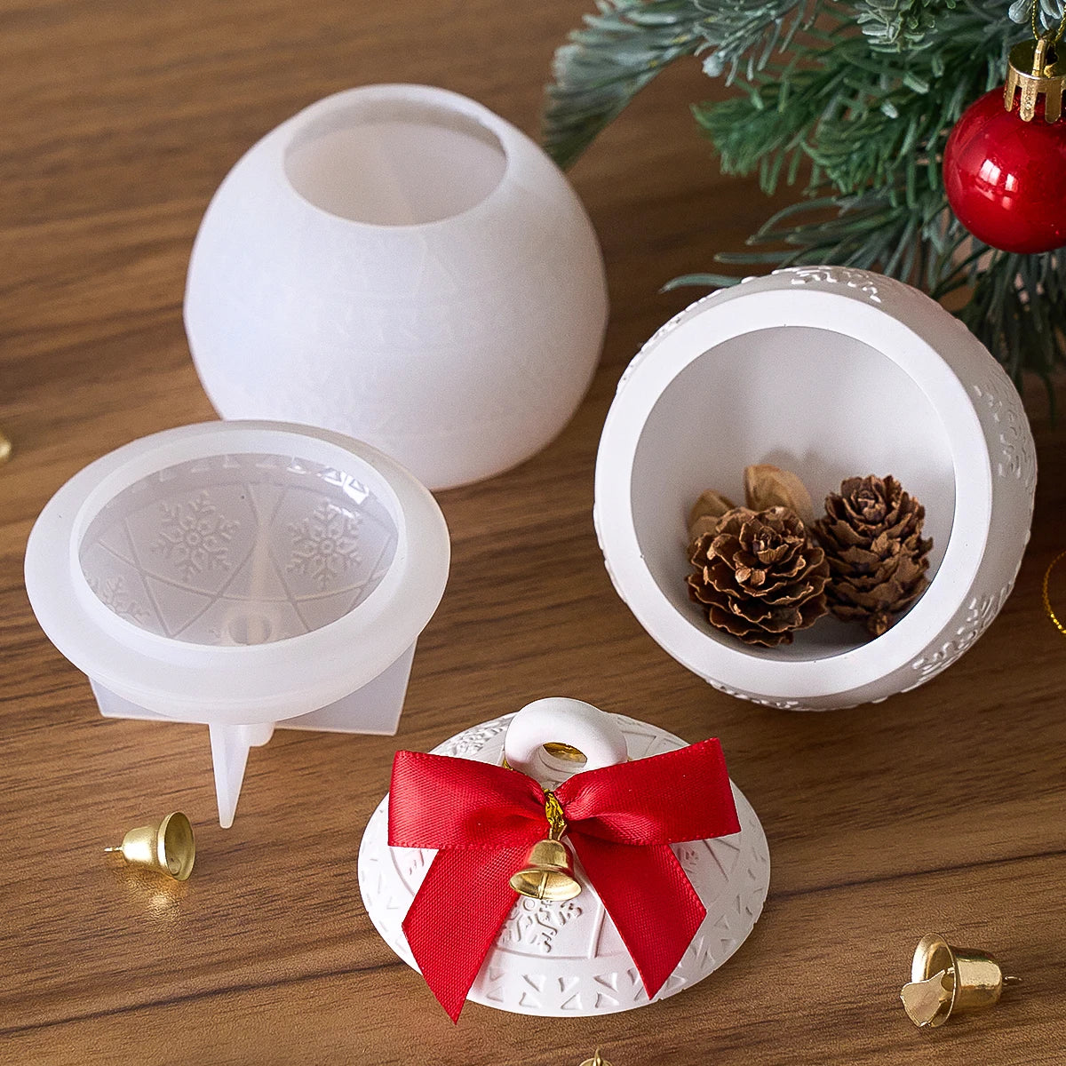 Christmas Jar Silicone Mold – Snowflake & Berry Candle Jar