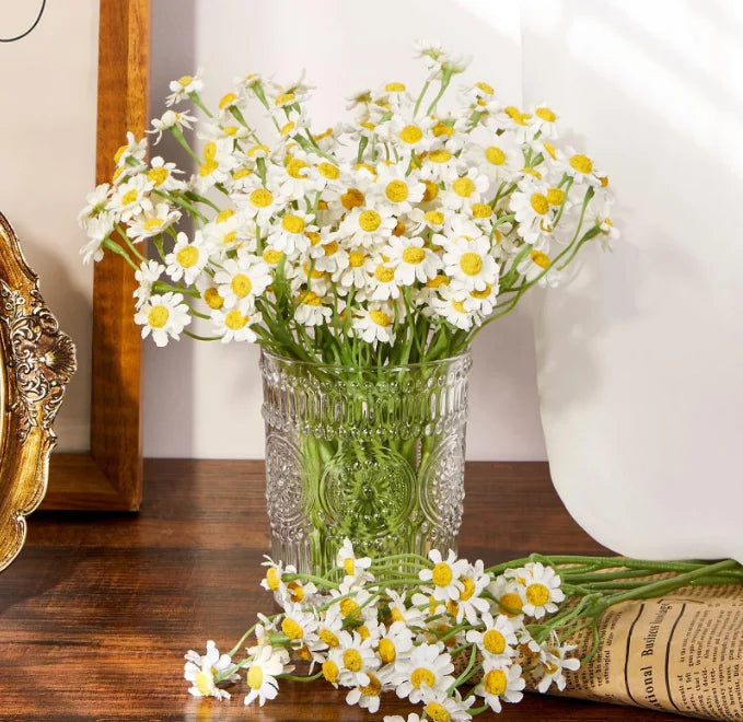 Artificial Daisy Bouquet – Faux Flowers for Table Decor
