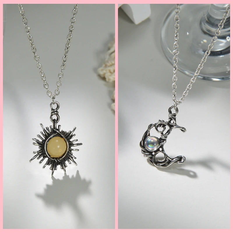 Magnetic Couple Necklaces – "I Love You" Projection Heart Pendants
