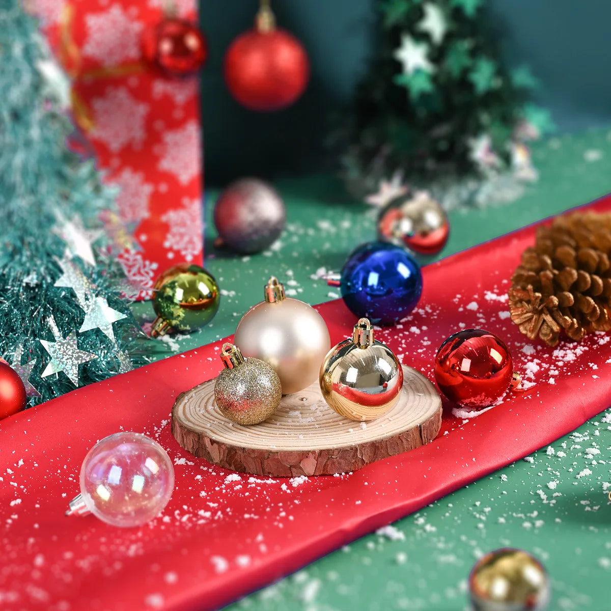 Mini Christmas Ball Ornaments 3 cm (24 pcs)