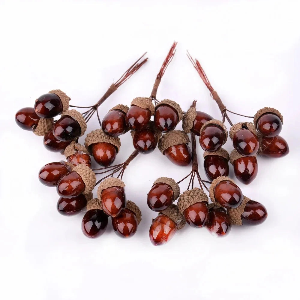 Artificial Pinecones (6/18 pcs) – Christmas Tree Ornaments